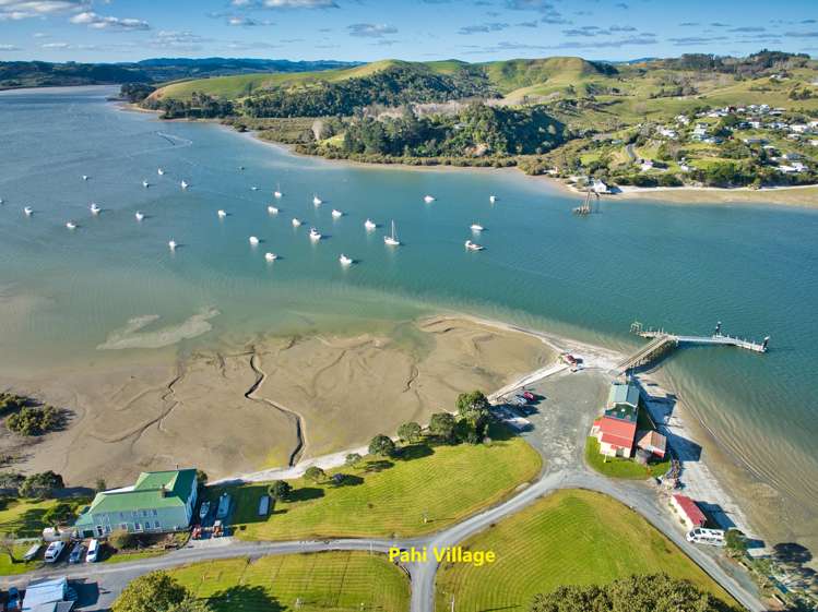 17 Dem Road Paparoa_7