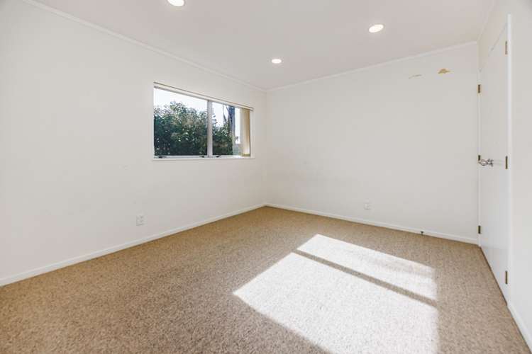 1/27 Leicester Parade Somerville_15