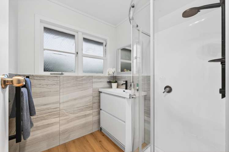 16 Fenwick Crescent Hillcrest_21