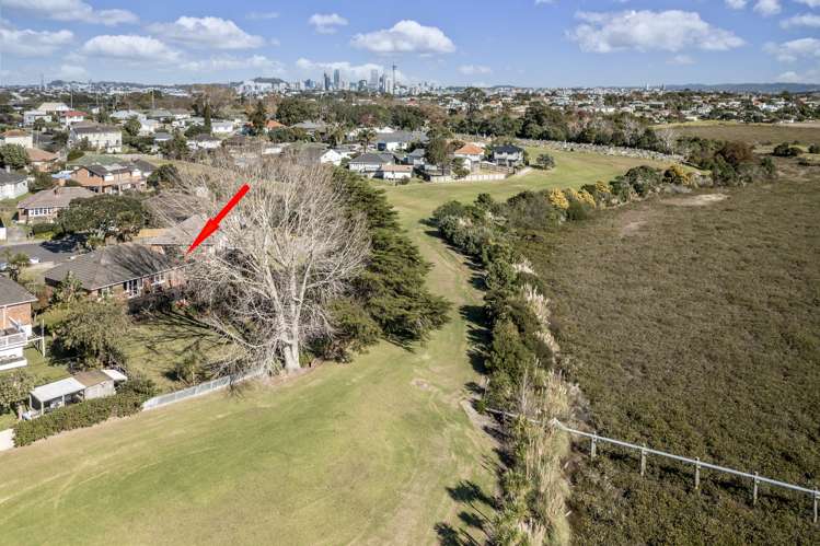 24 Philomel Crescent Bayswater_8