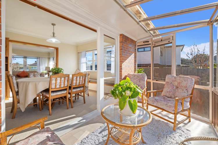 45 Buckingham Crescent Manukau_10