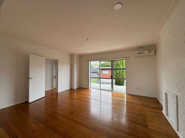 2/407 Ellerslie-Panmure Highway Mount Wellington_4
