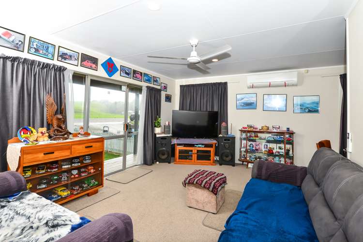 213a Tuhikaramea Road Dinsdale_14