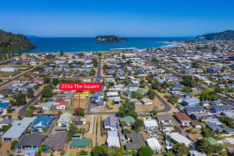 211a The Square Whangamata_6