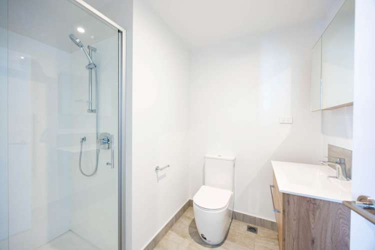 4/14 Treasure Lane Te Atatu South_1