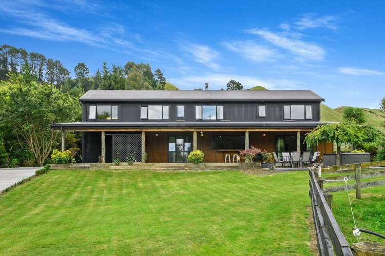1765 Tutukau Road Kinloch_13