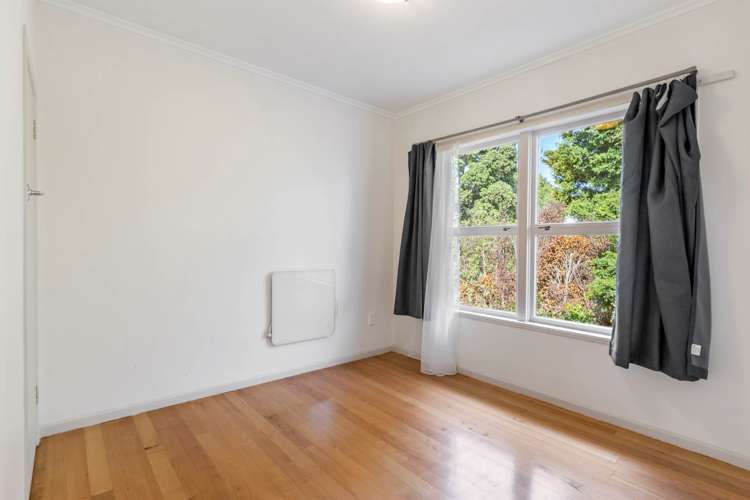 2/13a Evelyn Place Hillcrest_7