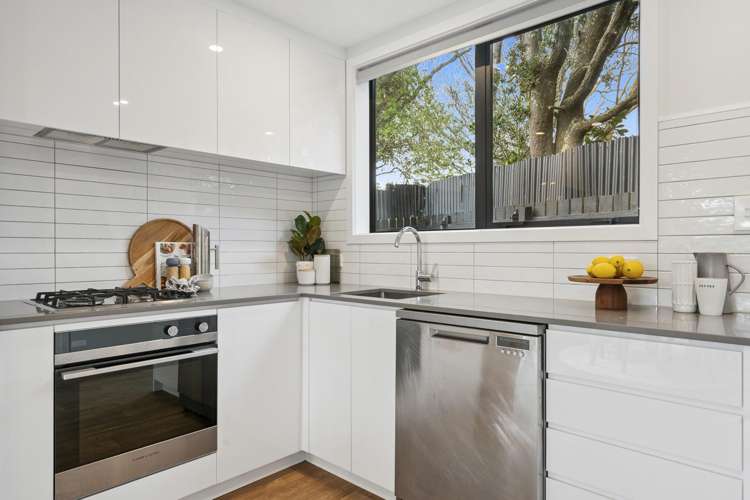 42c Tennyson Street Petone_8