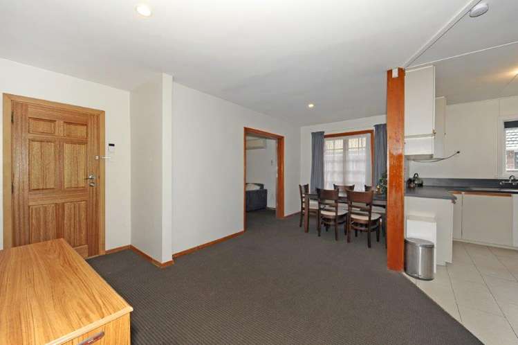 1/65 Yaldhurst Road Sockburn_6