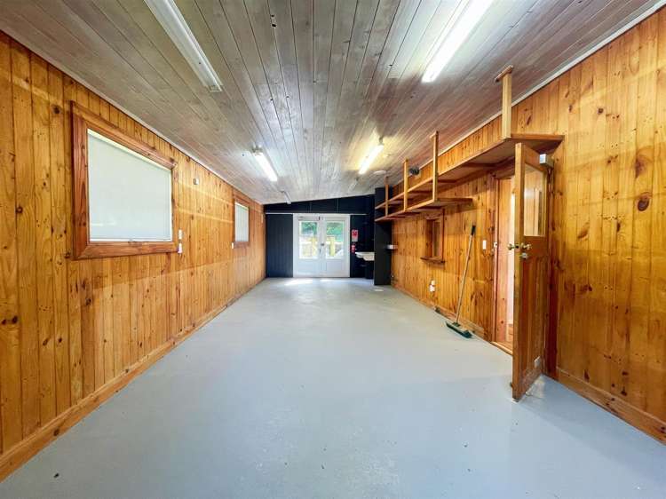 126 North Road Clevedon_12