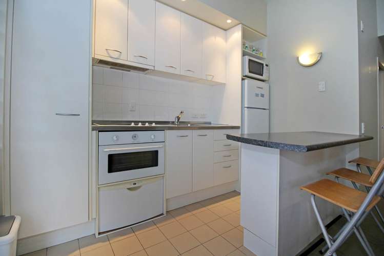 2A/9 Charlotte Street Eden Terrace_2