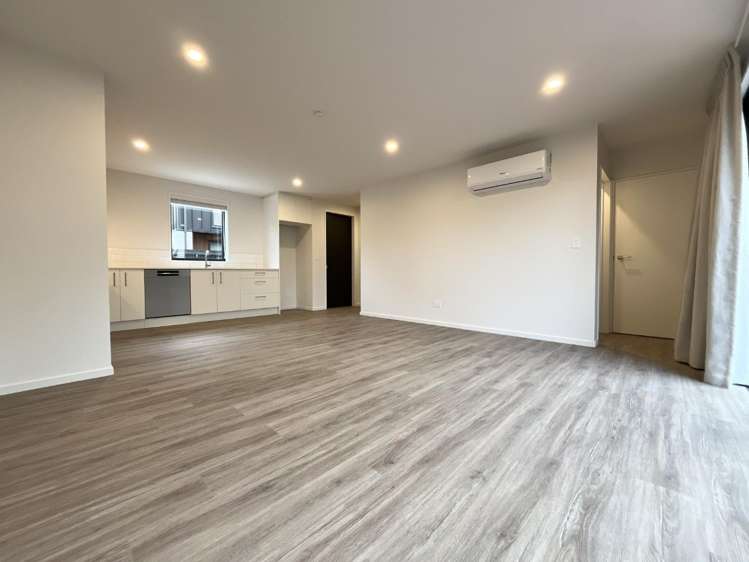 2/26 Sydney Street 10222_4