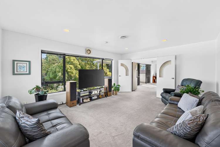 2/51 Merani Street Belmont_3