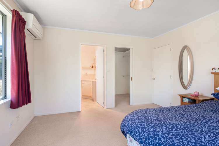 32 Masefield Street Stoke_14