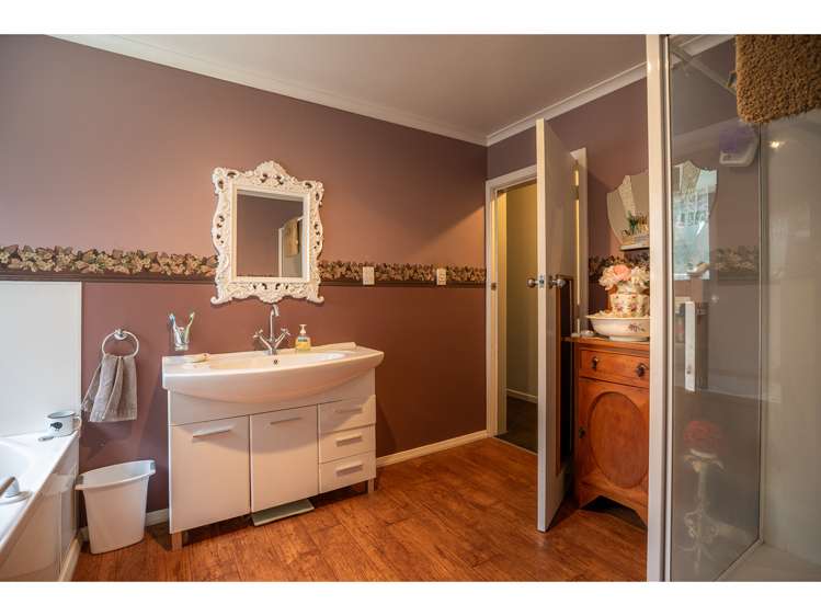 234 Pigeon Valley Road Wakefield_12