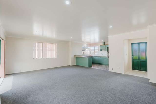 9 Kirk Close Rototuna_4