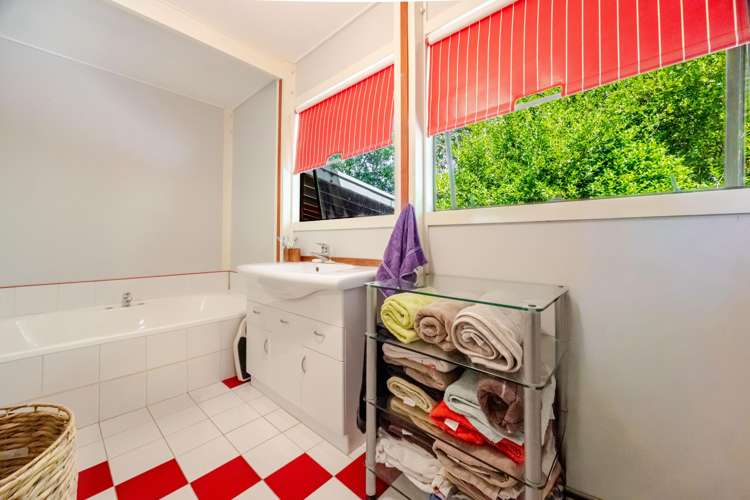 91 Ireland Road Waipawa_12