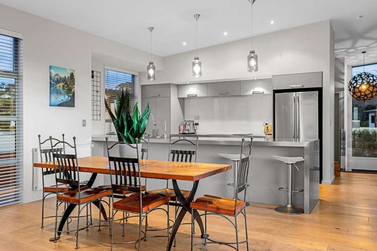 12 Sasaram Lane Cashmere_5