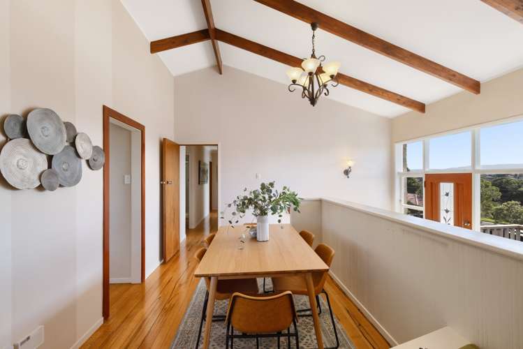 58 Western Road Bellevue_5