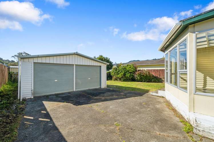 20 Hanson Grove Stokes Valley_11