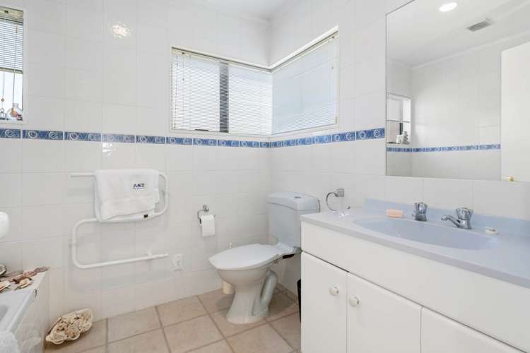 2/18 Kiteroa Terrace Rothesay Bay_22