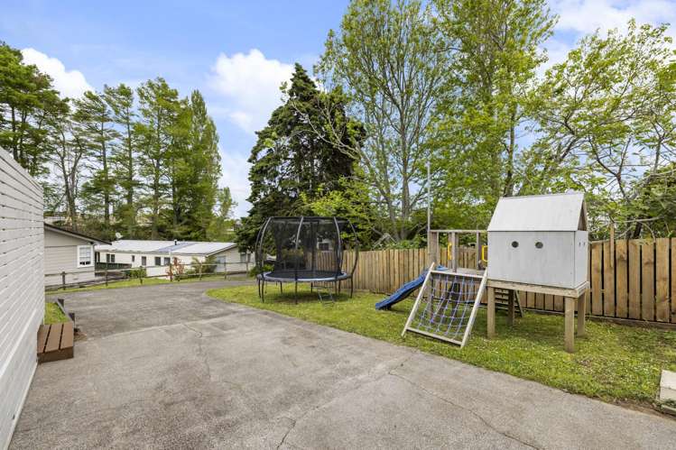 2/214 Moore Street Howick_11