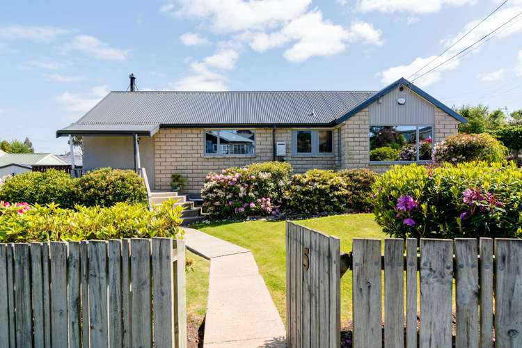 5 Miller Street Green Island_21