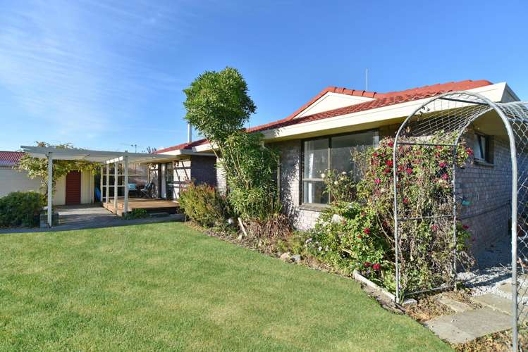 32 Millstream Drive_2