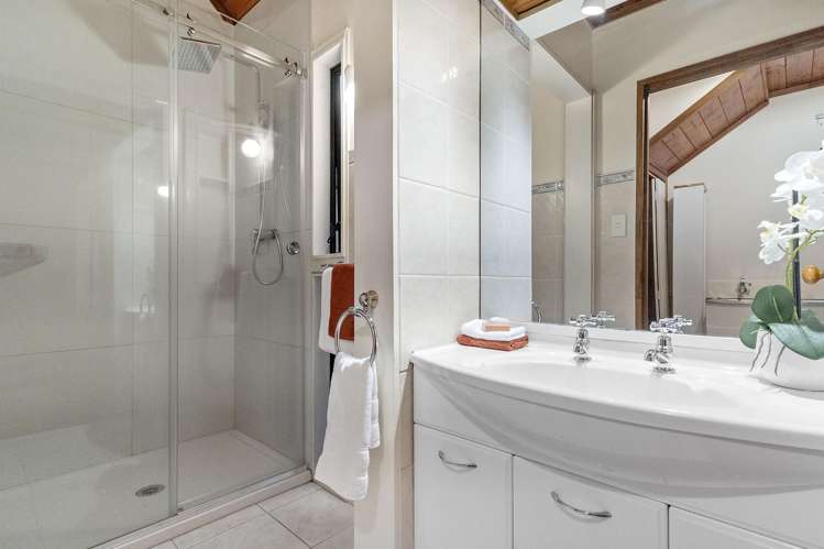 45 Rosecamp Road Beach Haven_9