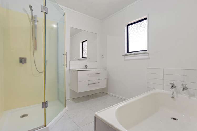 5 Stirling Place Dinsdale_18