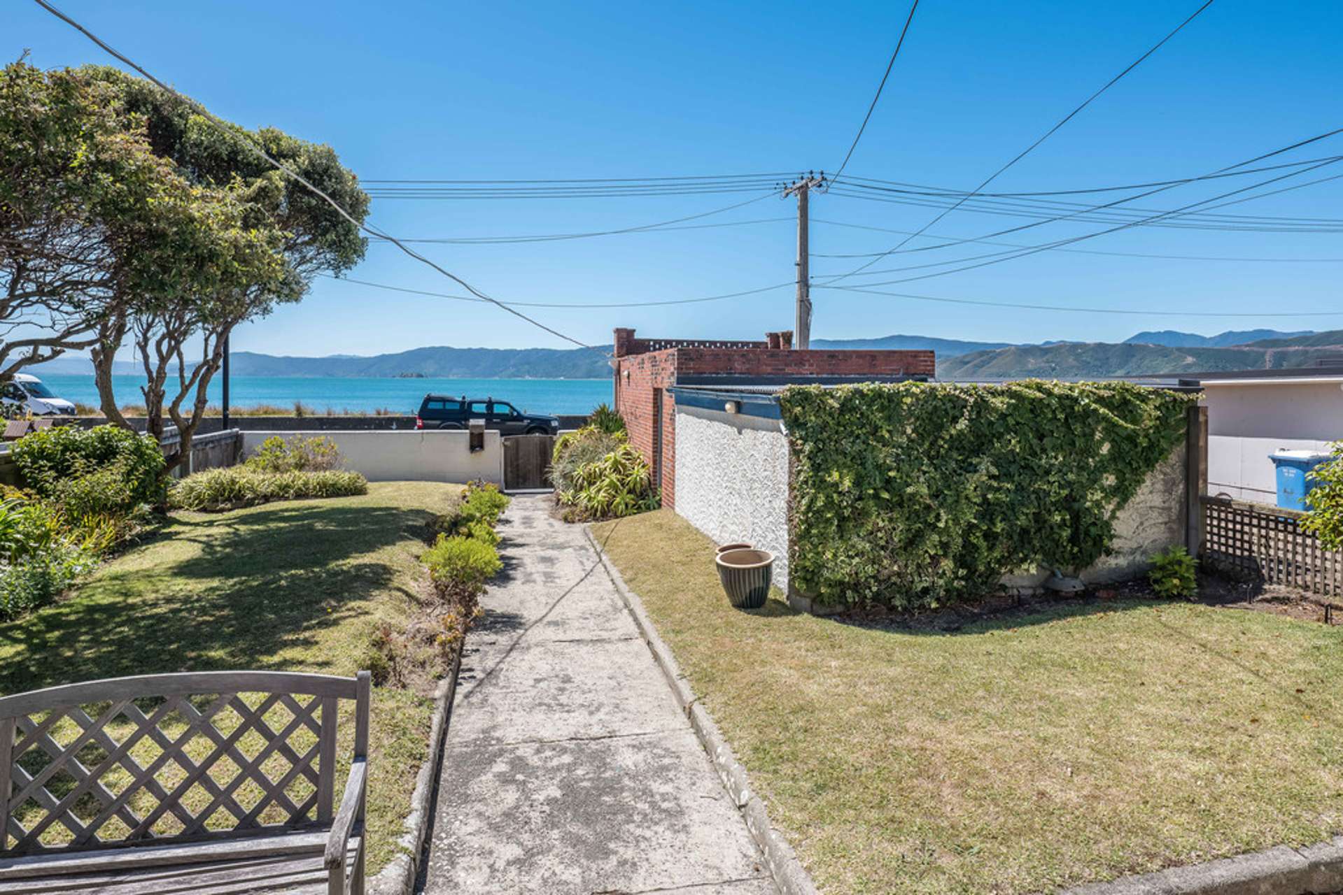 83 Marine Parade Seatoun_0