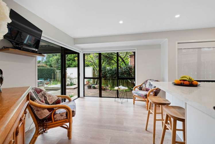 23 Meadowland Drive Somerville_12