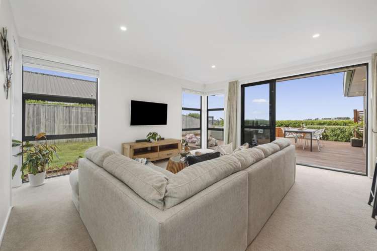 11 Flaxfield Lane Beachlands_23