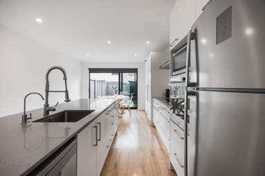 6 Harewood Street_3