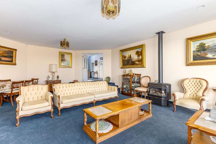 179 Pages Road Marchwiel_7