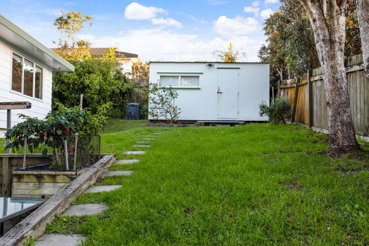 37 Charlotte Street Stanmore Bay_22