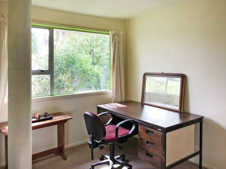 5 Miro Street Kaka Point_9