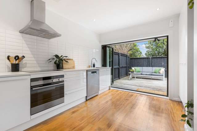 2/59a Milton Road Mount Eden_3