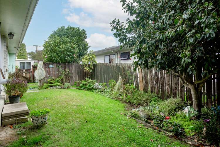 35b Pine Avenue Bader_17