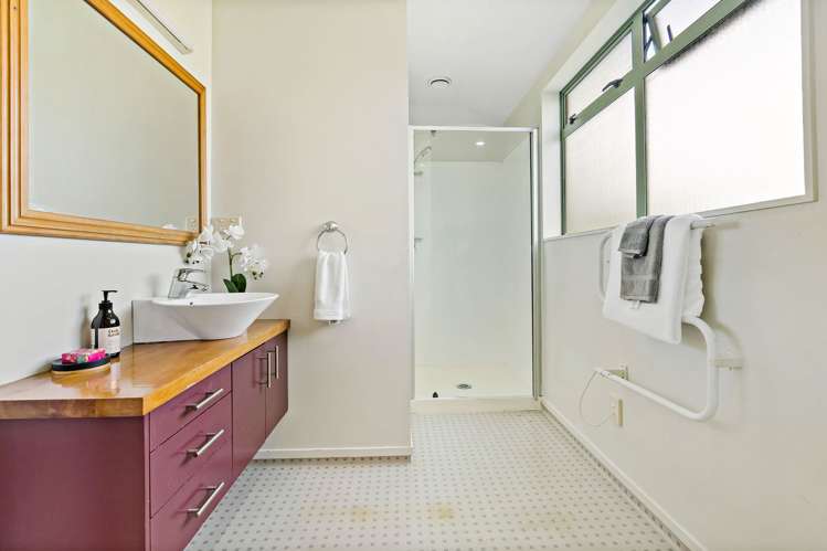 14 Ryburn Road Mount Wellington_24