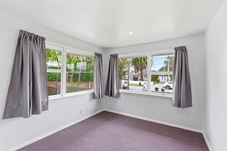 15 Rowses Road Aranui_13