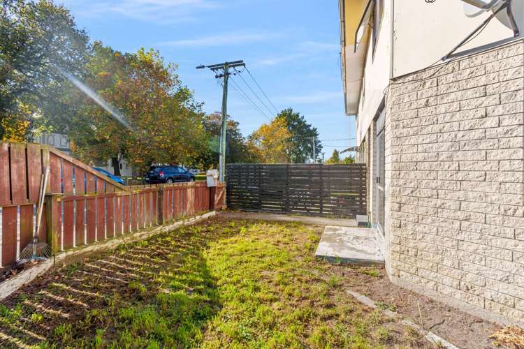 3/14 Church Square Addington_16