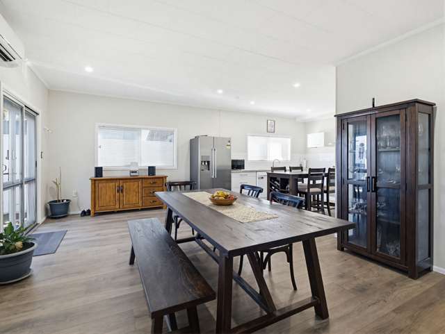 905 Ferguson Street Akina_1