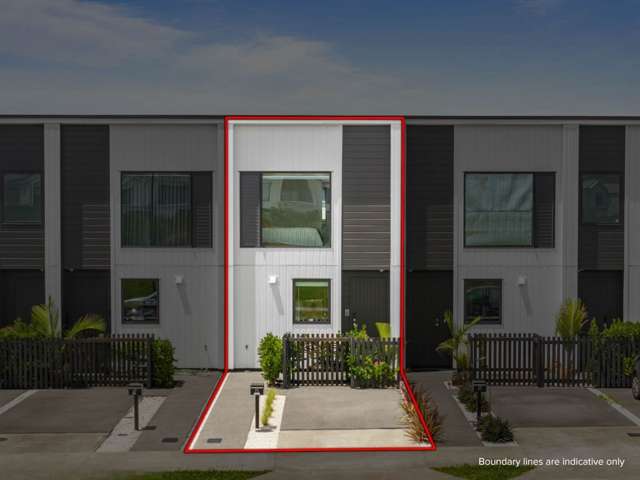 Easy Living in Red Beach