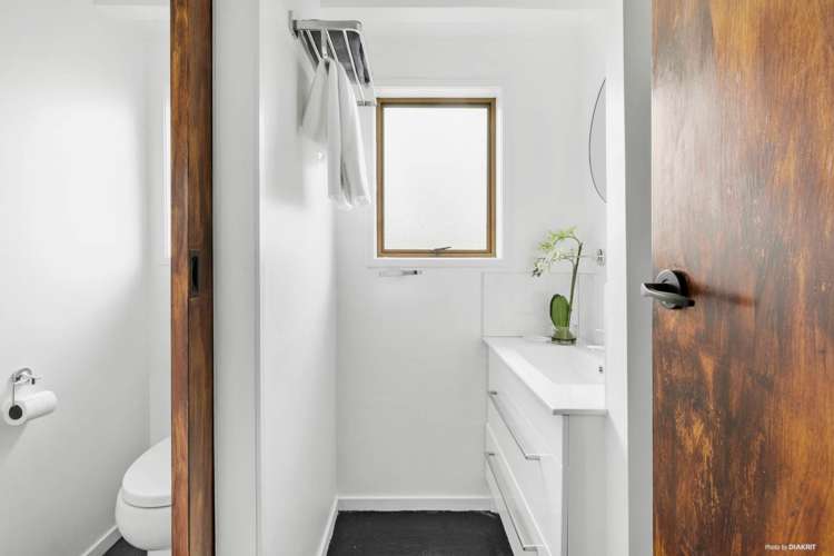 9/18 Seabrook Avenue New Lynn_10