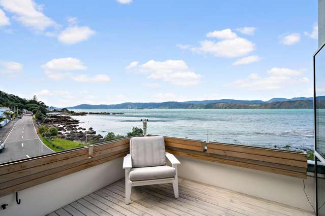 4/275 Karaka Bay Road Karaka Bays_1