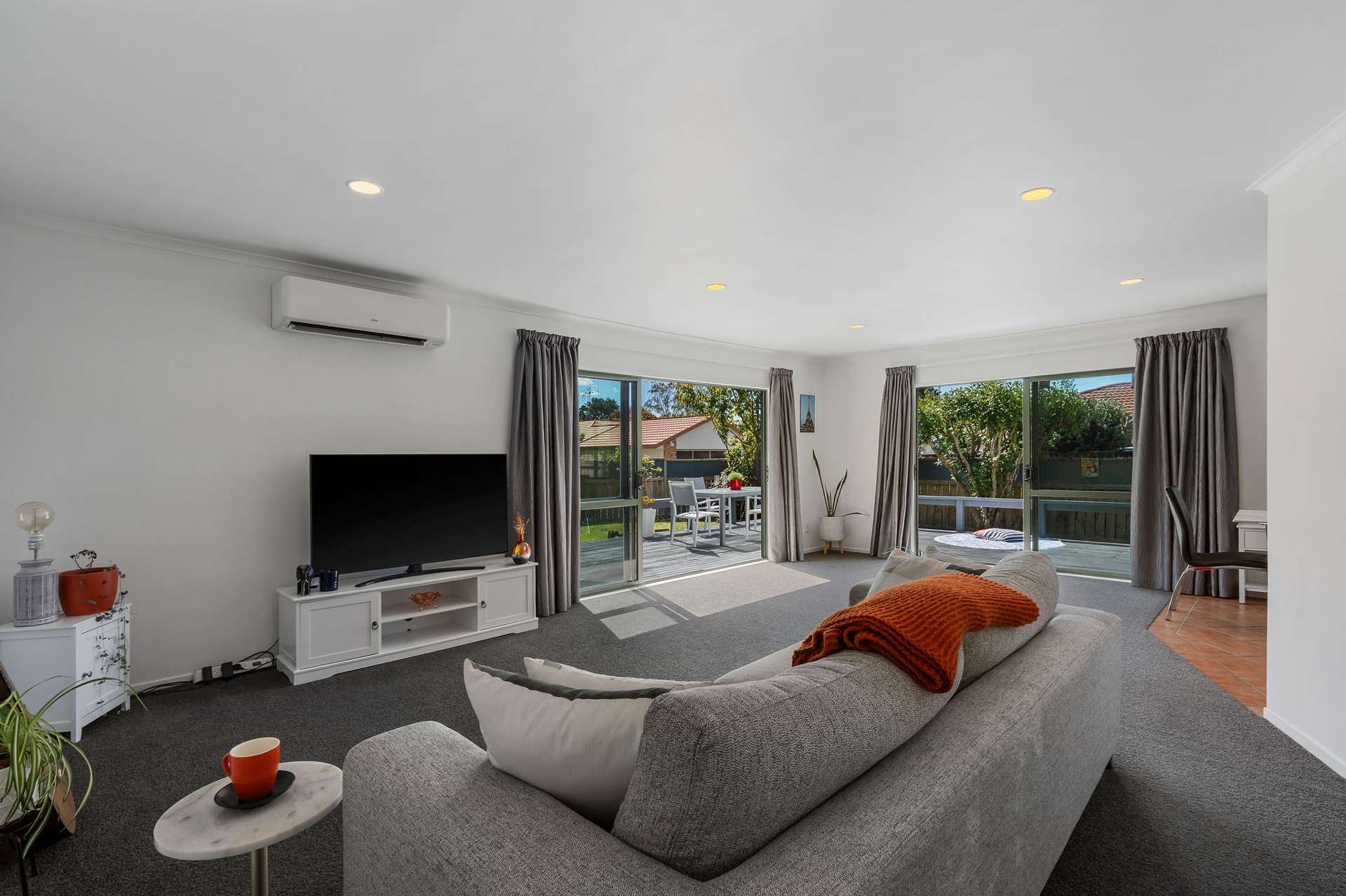 122 Carlton Street Bellevue_0