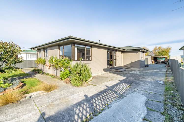 8 Mackenzie Street Winton_1