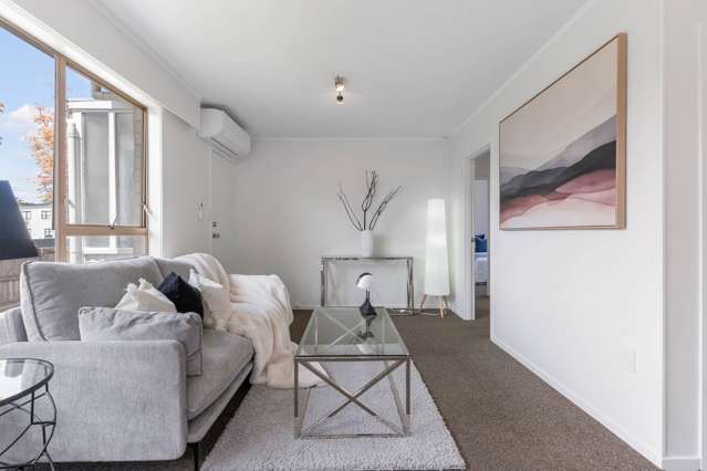 2/14 Edwards Avenue Henderson_2