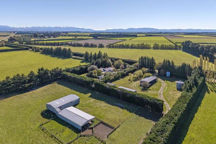 1735 Wards Road Greendale_5